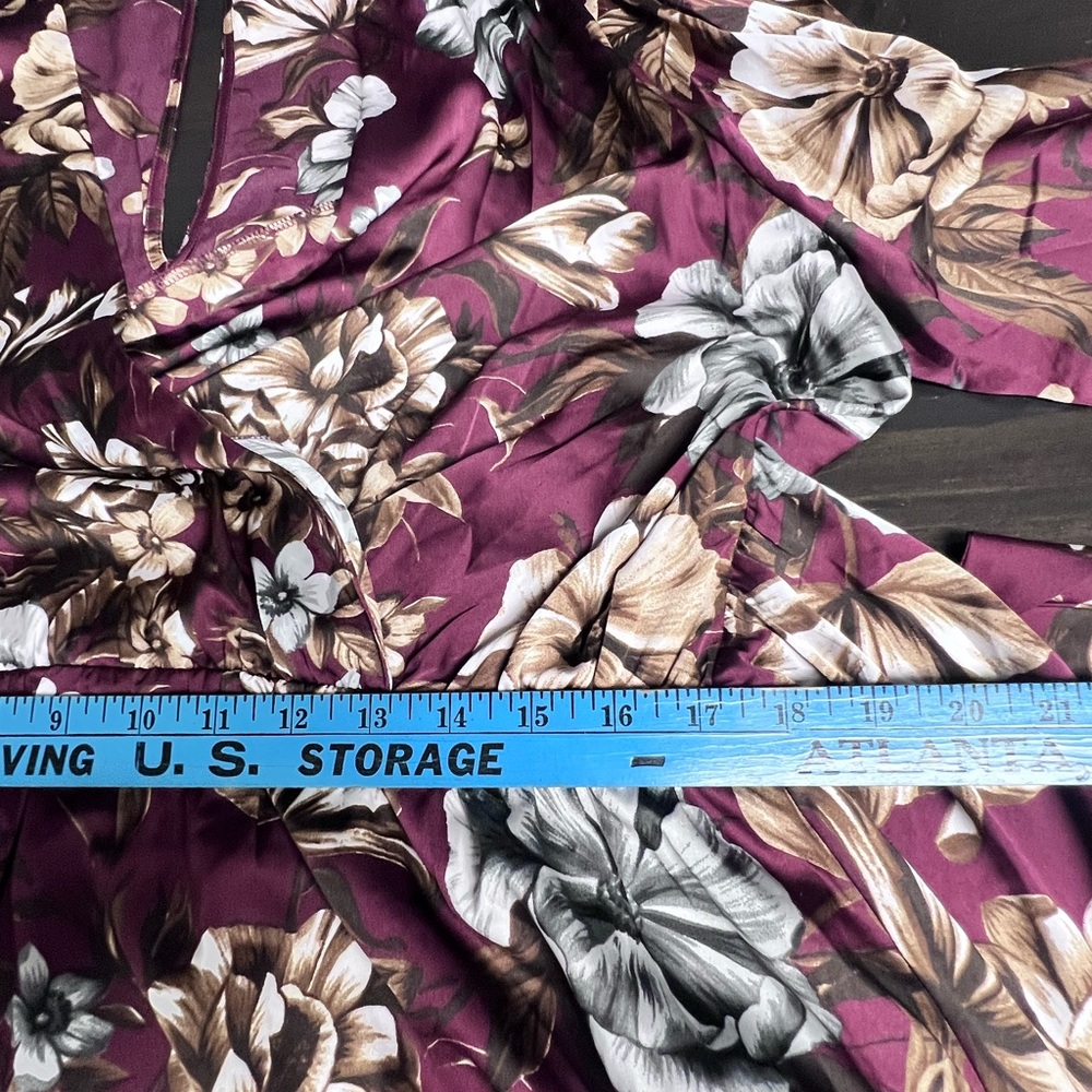 Express Purple and Brown Floral Top - Picture 10 of 11